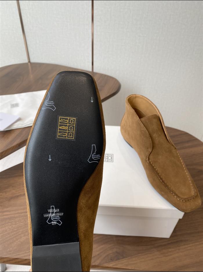 20251128174315364 370